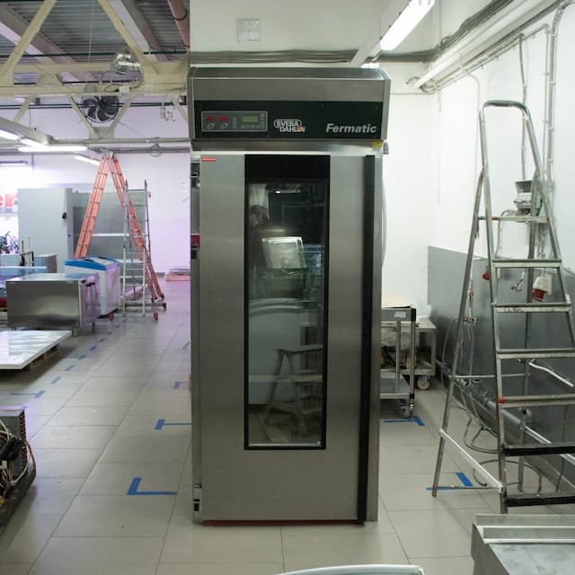 Расстойно-охлаждающая камера Sveba Dahlen HIK Fermatic Q4A арт. 10-59841 (Без эксплуатации 1 шт)